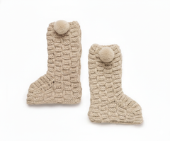 SQUARED WITH POMPONS KNITTED BOOTS