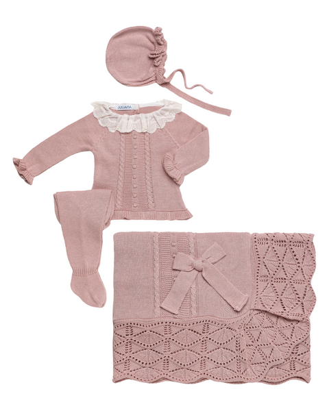 BABY KNIT DOTS WITH BRAIDS BLANKET AND NEWBORN 4P SET