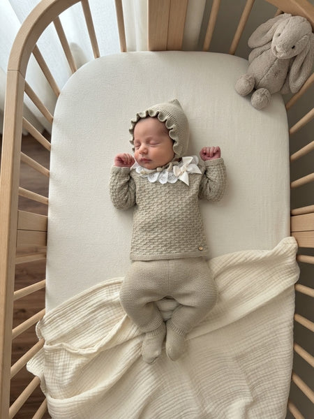 BEIGE NEWBORN GATHERED AND LACE TRIMMED 3P SET
