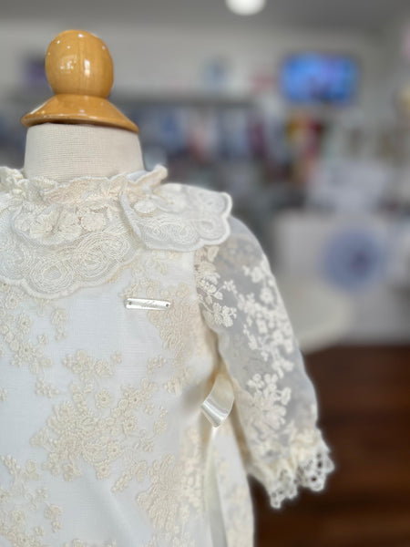 GIRL DELICATE LACES ROMPER WITH BONNET