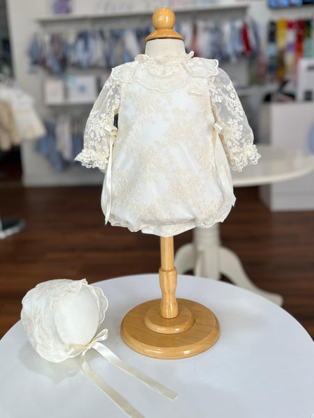 GIRL DELICATE LACES ROMPER WITH BONNET