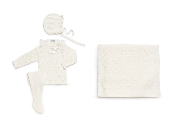 BABY RHOMBUS OPENWORK BLANKET AND NEWBORN 4P SET