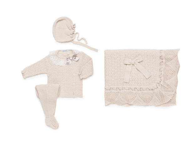 CREAM BABY CHECK PATTERN BLANKET AND LACE BOW COLLAR NEWBORN 4P SET