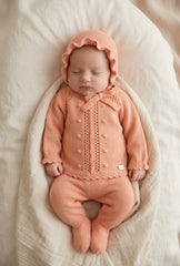 NEWBORN STITCHES AND BUTTONHOLE 3P SET