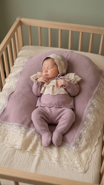 NEWBORN DUSTY PURPLE CREAM DOUBLE LACE COLLAR KNIT LUXURY 4P SET