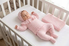 LIGHT PINK BABY LINES BLANKET AND NEWBORN 4P SET
