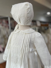 CHRISTENING LACE PLEAT LINEN GOWN WITH BONNET