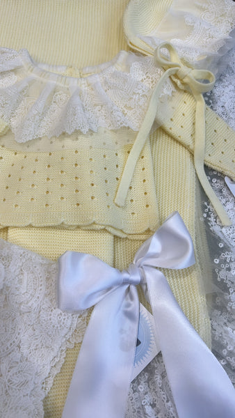 NEWBORN KNIT YELLOW CALADO LUXURY 4P SET