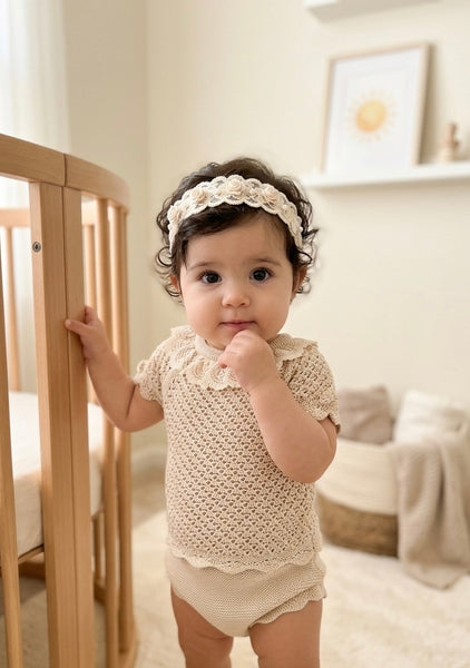 GIRLS KNITTED SHIRT DELICATE AND LACE COLLAR WITH BLOOMER 2P SET