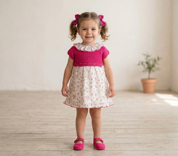 VESTIDO CON CUELLO CON VOLANTES Y FLORES DE NIÑA