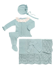 BABY KNIT DOTS WITH BRAIDS BLANKET AND NEWBORN 4P SET