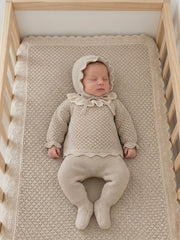 BABY LACE DETAILS OPENWORK BLANKET AND NEWBORN 4P SET