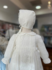 CHRISTENING LACE PLEAT LINEN GOWN WITH BONNET
