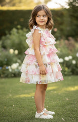 VESTIDO DE NIÑA CON ESTAMPADO DE ROSAS EN CAPAS