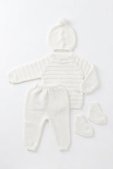 WHITE NEWBORN STRIPES WITH BOOTIES 4P SET