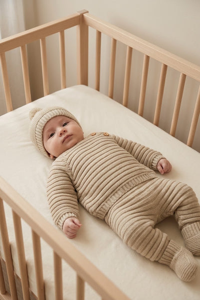 NEWBORN LIN WITH TROUSERS AND BOOTS 4P SET