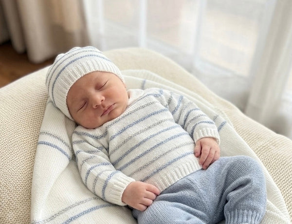 BABY COLORED STRIPED BLANKET AND NEWBORN 4P SET