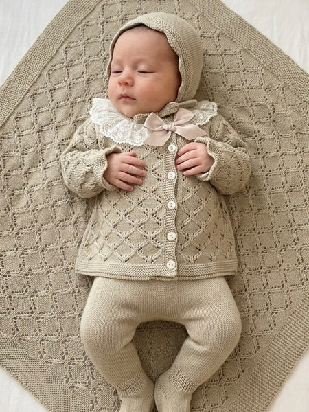 BABY RHOMBUS OPENWORK BLANKET AND NEWBORN 4P SET