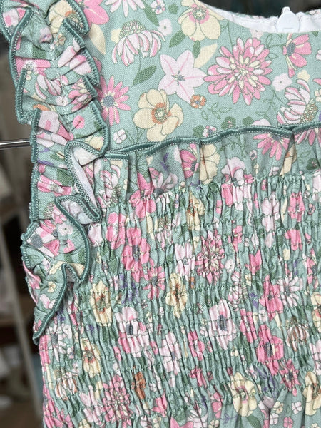 GIRLS FLORAL AND SMOCKED GREEN DRESS SUELTAS