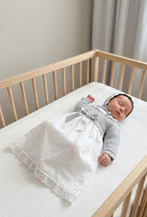 Unisex newborn plumeti skirt faldon with bonnet