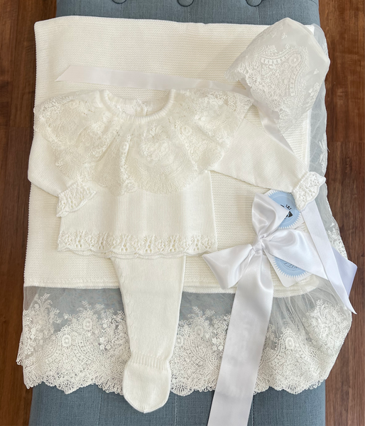 NEWBORN WHITE KNIT LACE LUXURY 4P SET