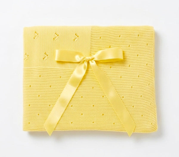 BABY SQUARED UVES BOW KNITTED BLANKET