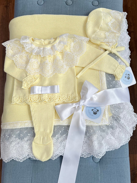 NEWBORN KNIT YELLOW BOW LUXURY 4P SET