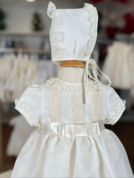 CEREMONY ORGANZA DRESS WITH BONNET