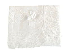 BABY DIAMOND PATTERN AND WAVED BLANKET