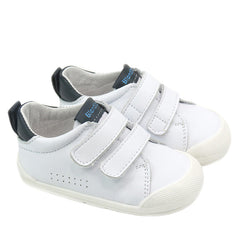 BABY SOFT AND FLEXIBLE WHITE SNEAKERS