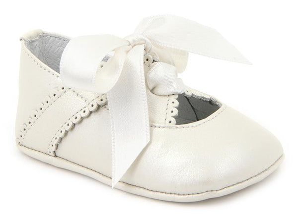 Baby Girls Soft shoes double fastened by ribbon
