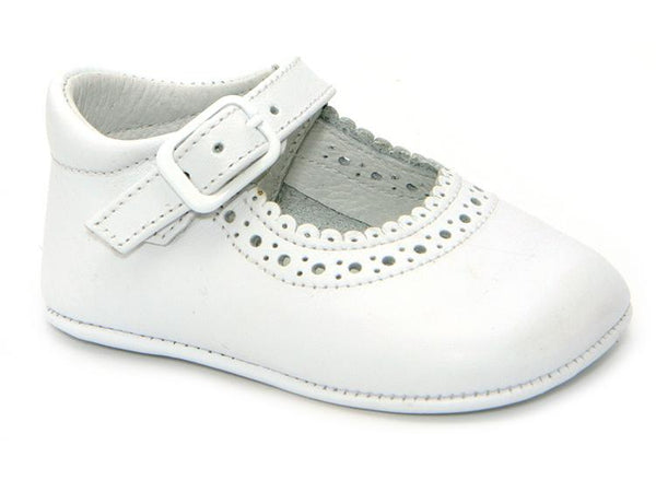 Baby girls soft shoes hole cut out and buckle closure